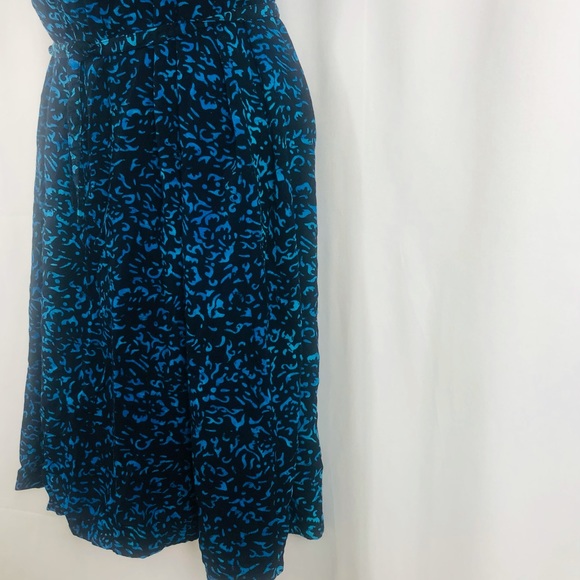 Kimberley’s Travels Rayon patterned sleeveless mini shift dress L - Picture 5 of 15